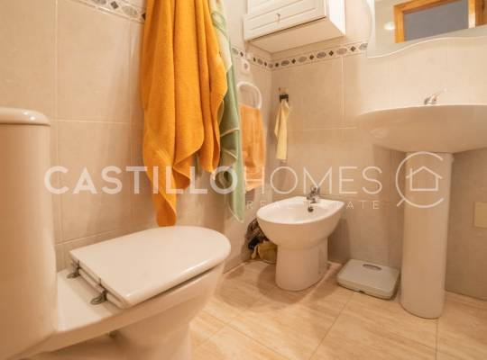 Resale - Apartment - Torrevieja - Centro