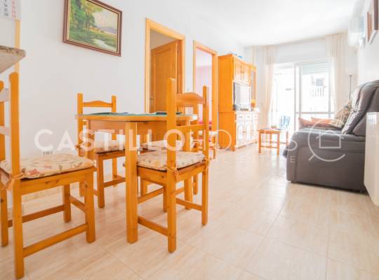 Resale - Apartment - Torrevieja - Centro