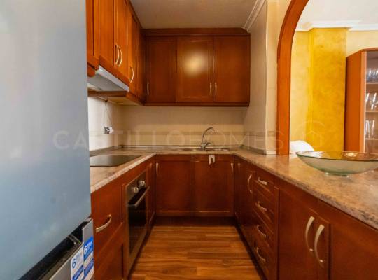 Resale - Apartment - Torrevieja - El Acequión - Los Náufragos