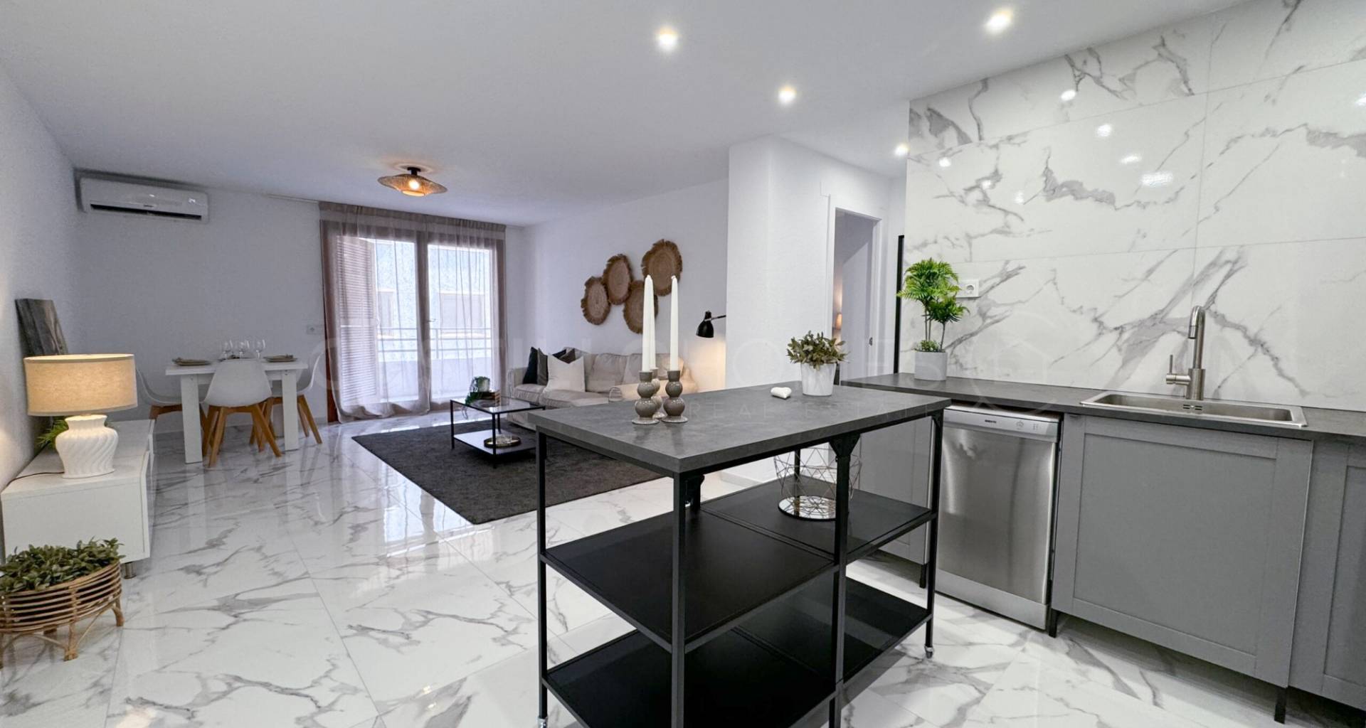 Resale - Apartment - Torrevieja - El Acequión - Los Náufragos