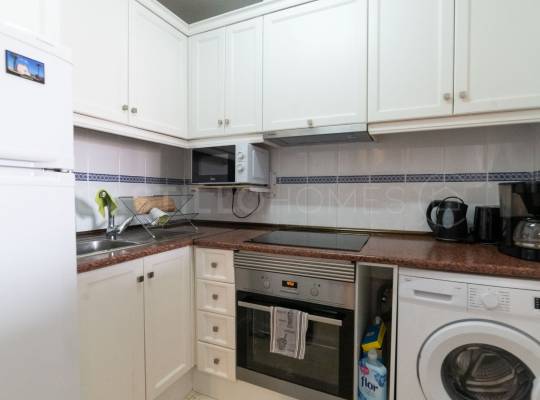 Resale - Apartment - Torrevieja - El Acequión - Los Náufragos