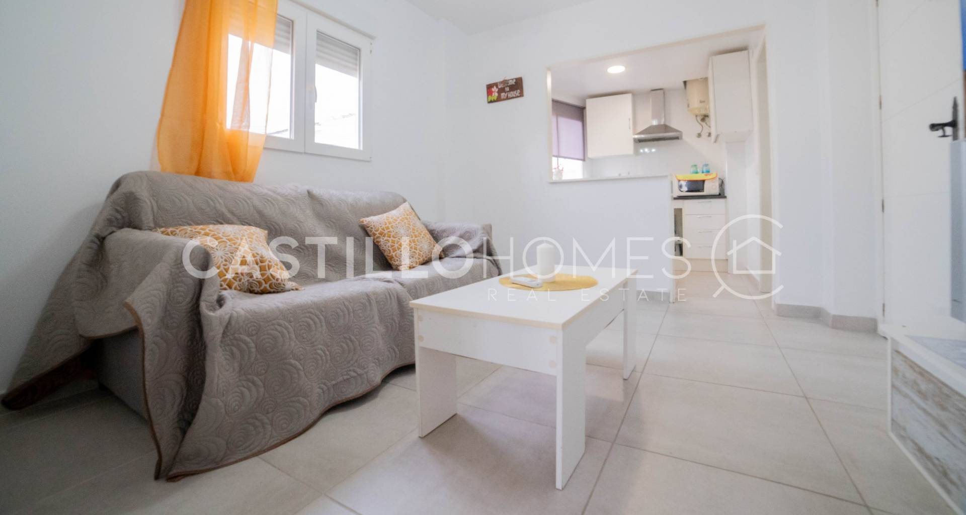 Resale - Apartment - Torrevieja - El acequión