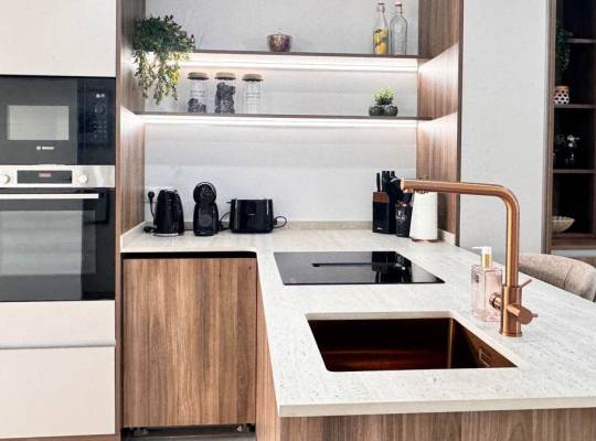 Resale - Apartment - Torrevieja - El acequión