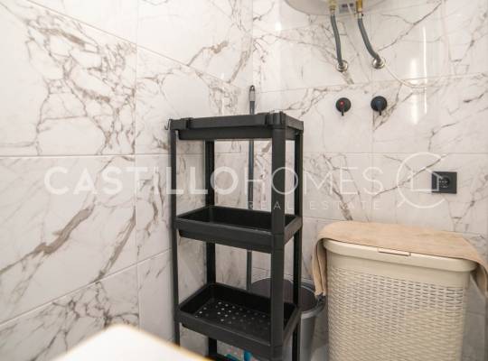 Resale - Apartment - Torrevieja - El acequión
