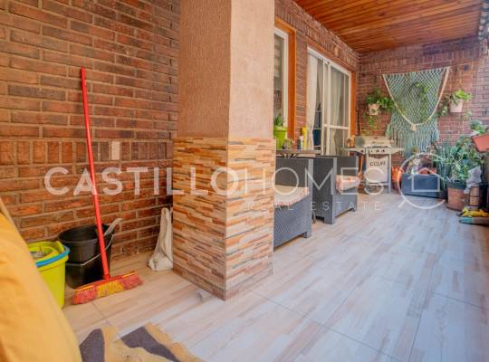 Resale - Apartment - Torrevieja - El acequión