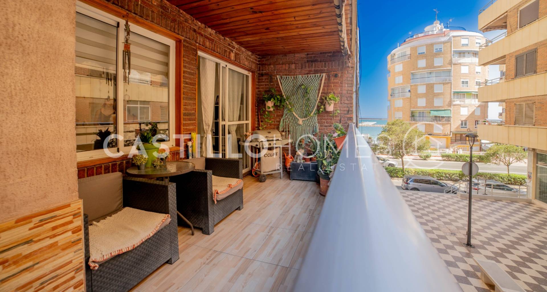 Resale - Apartment - Torrevieja - El acequión