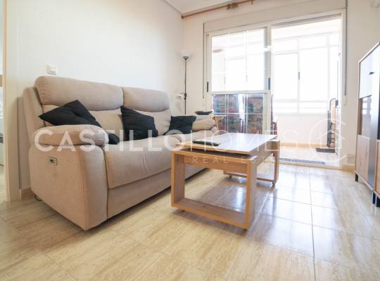 Resale - Apartment - Torrevieja - El Chaparral