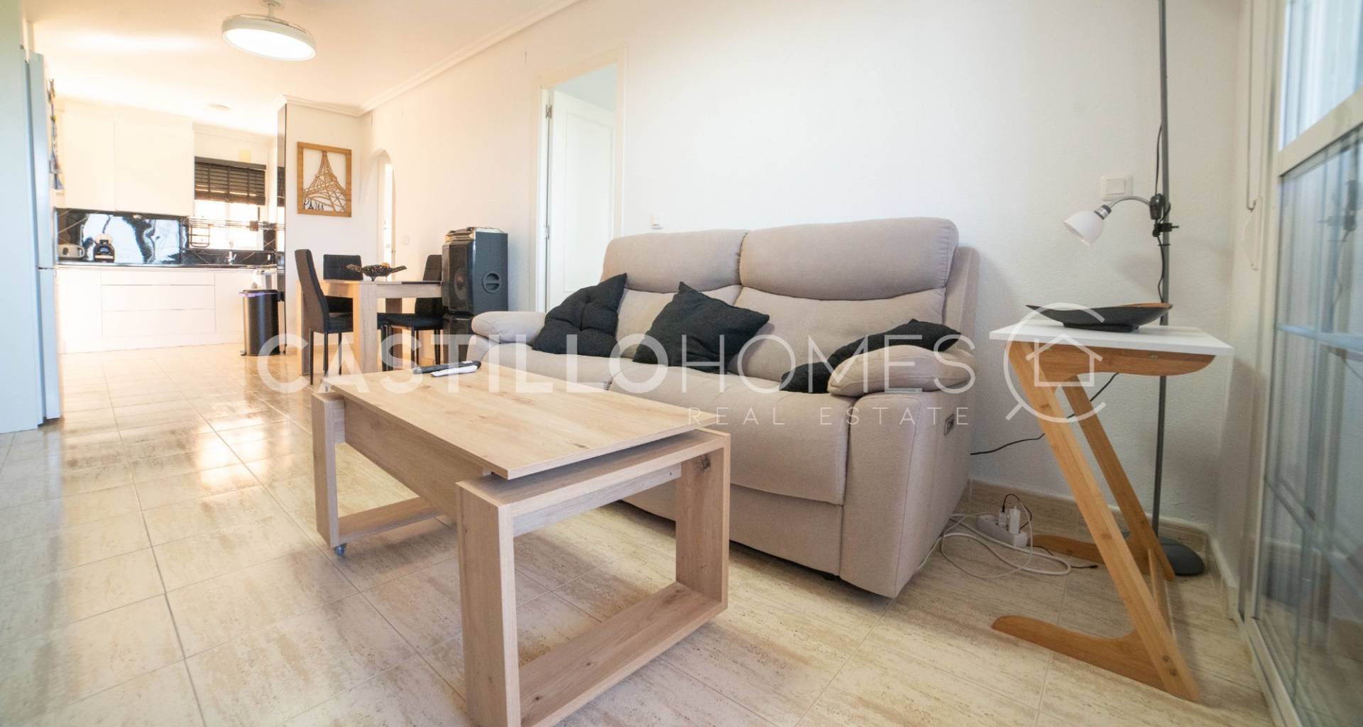 Resale - Apartment - Torrevieja - El Chaparral