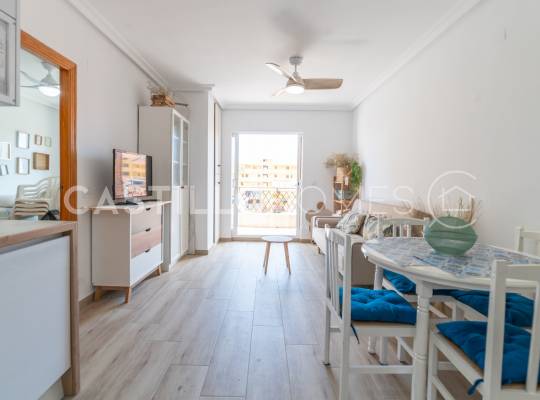 Resale - Apartment - Torrevieja - La Mata