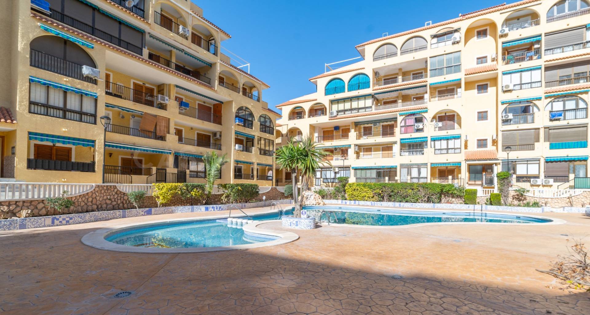 Resale - Apartment - Torrevieja - La Mata