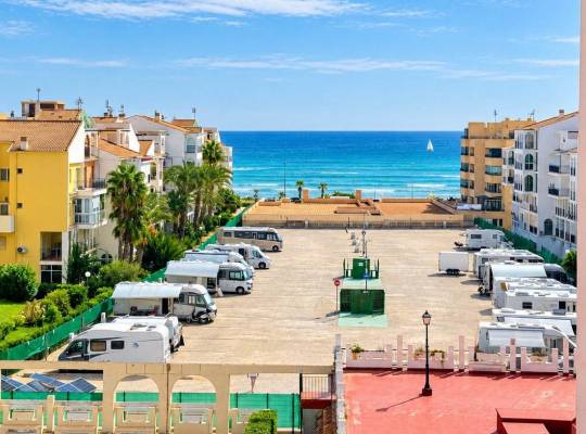 Resale - Apartment - Torrevieja - La Veleta