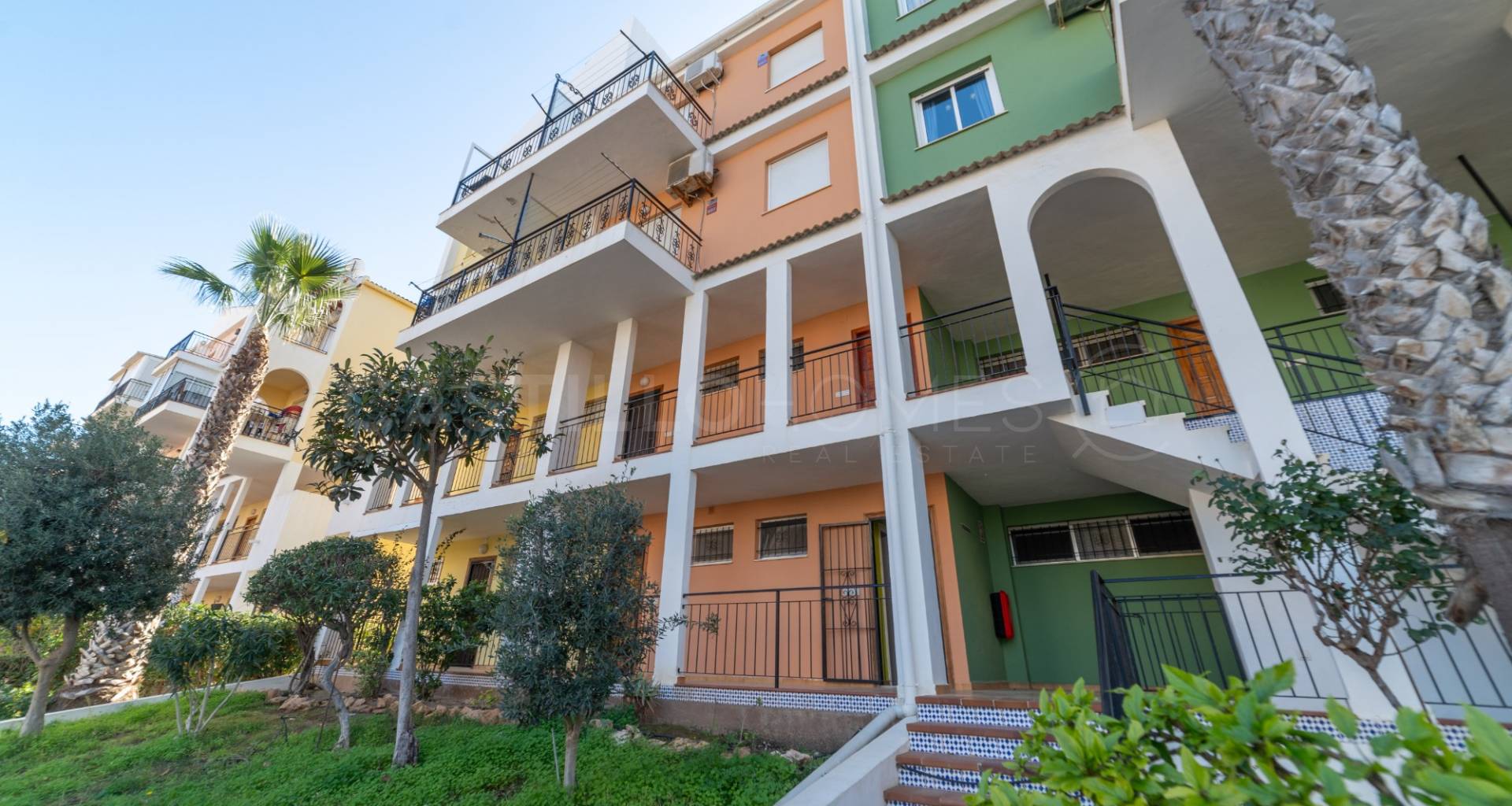 Resale - Apartment - Torrevieja - La Veleta