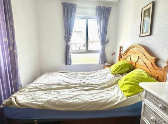 Resale - Apartment - Torrevieja - Parque de las Naciones