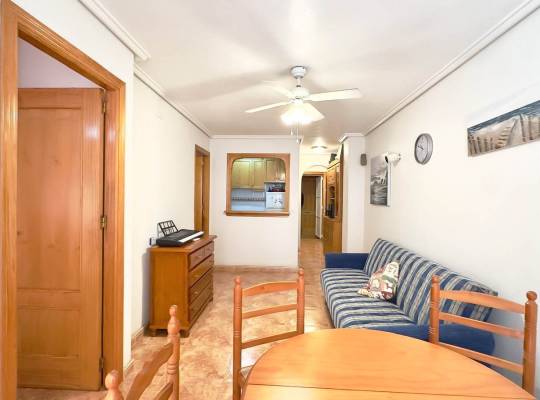 Resale - Apartment - Torrevieja - Parque de las Naciones