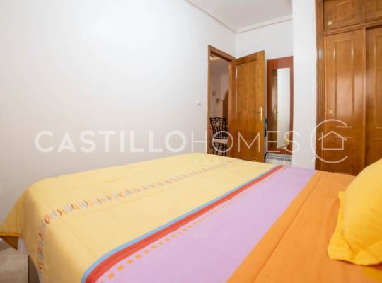 Resale - Apartment - Torrevieja - Parque de las Naciones