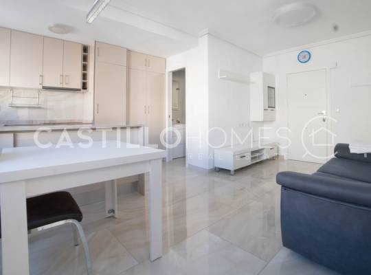 Resale - Apartment - Torrevieja - Playa de El Cura
