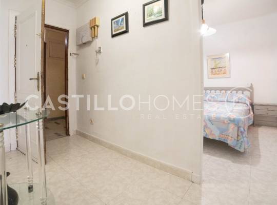 Resale - Apartment - Torrevieja - Playa de los Locos