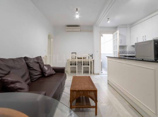 Resale - Apartment - Torrevieja - Playa de los Locos