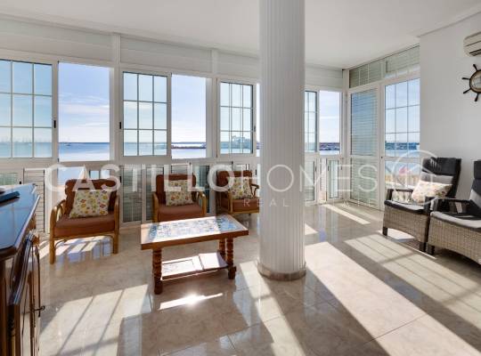 Resale - Apartment - Torrevieja - Playa del Acequión