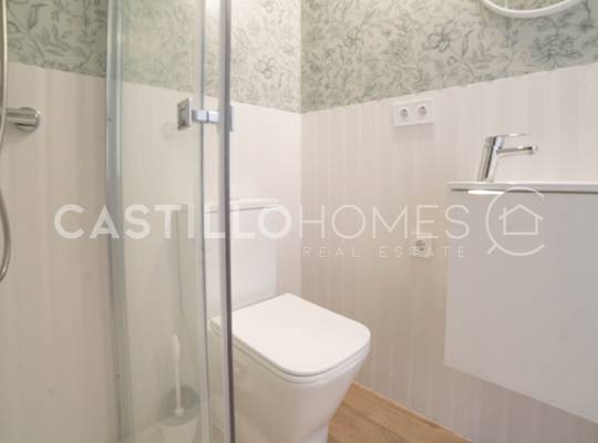 Resale - Apartment - Torrevieja - Playa del Acequión