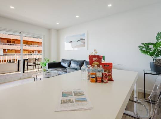 Resale - Apartment - Torrevieja - Playa del Acequión