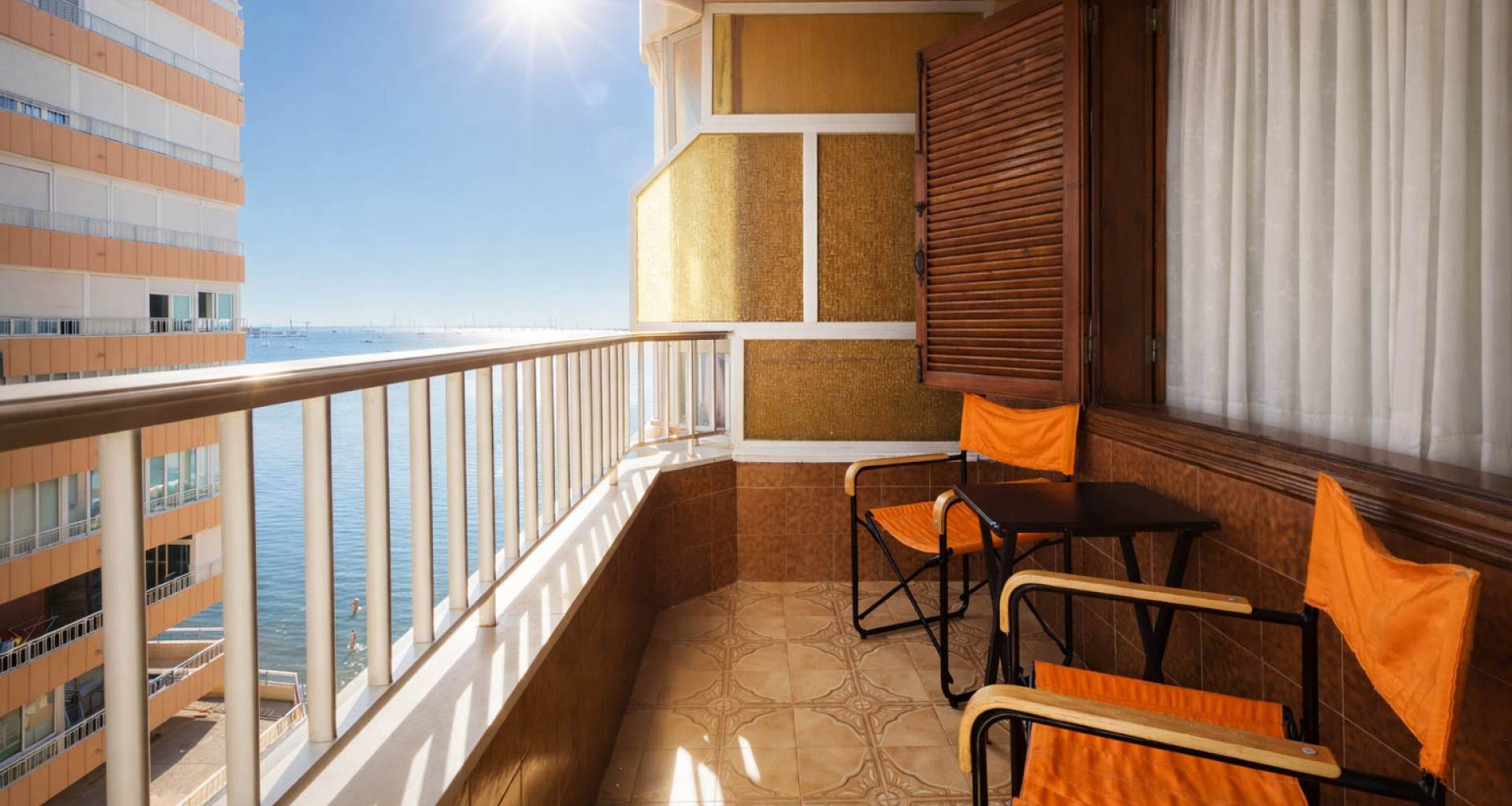 Resale - Apartment - Torrevieja - Playa del Acequión