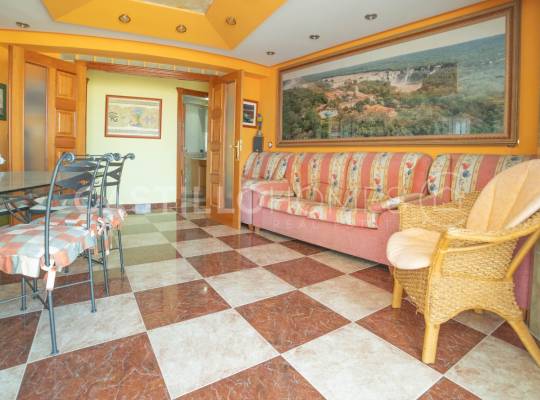 Resale - Apartment - Torrevieja - Playa del Acequión