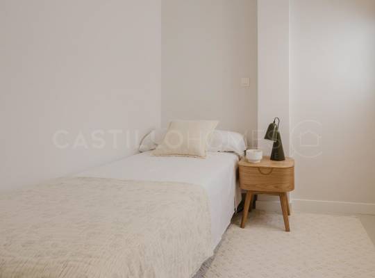 Resale - Apartment - Torrevieja - Playa del Acequión