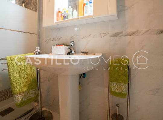 Resale - Apartment - Torrevieja - Playa del Cura