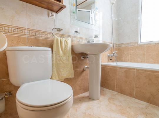 Resale - Apartment - Torrevieja - Playa del Cura