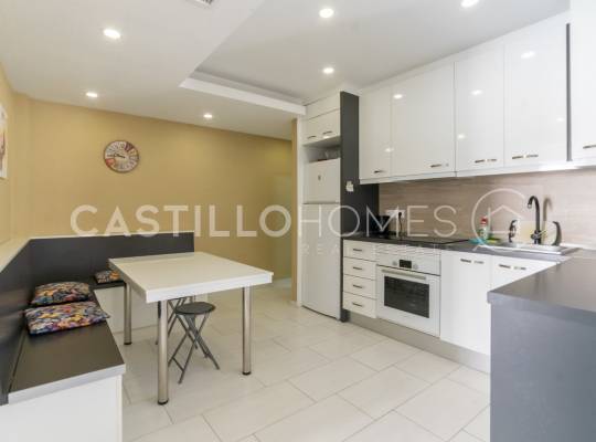 Resale - Apartment - Torrevieja - Playa del Cura
