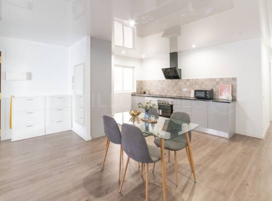 Resale - Apartment - Torrevieja - Playa del Cura