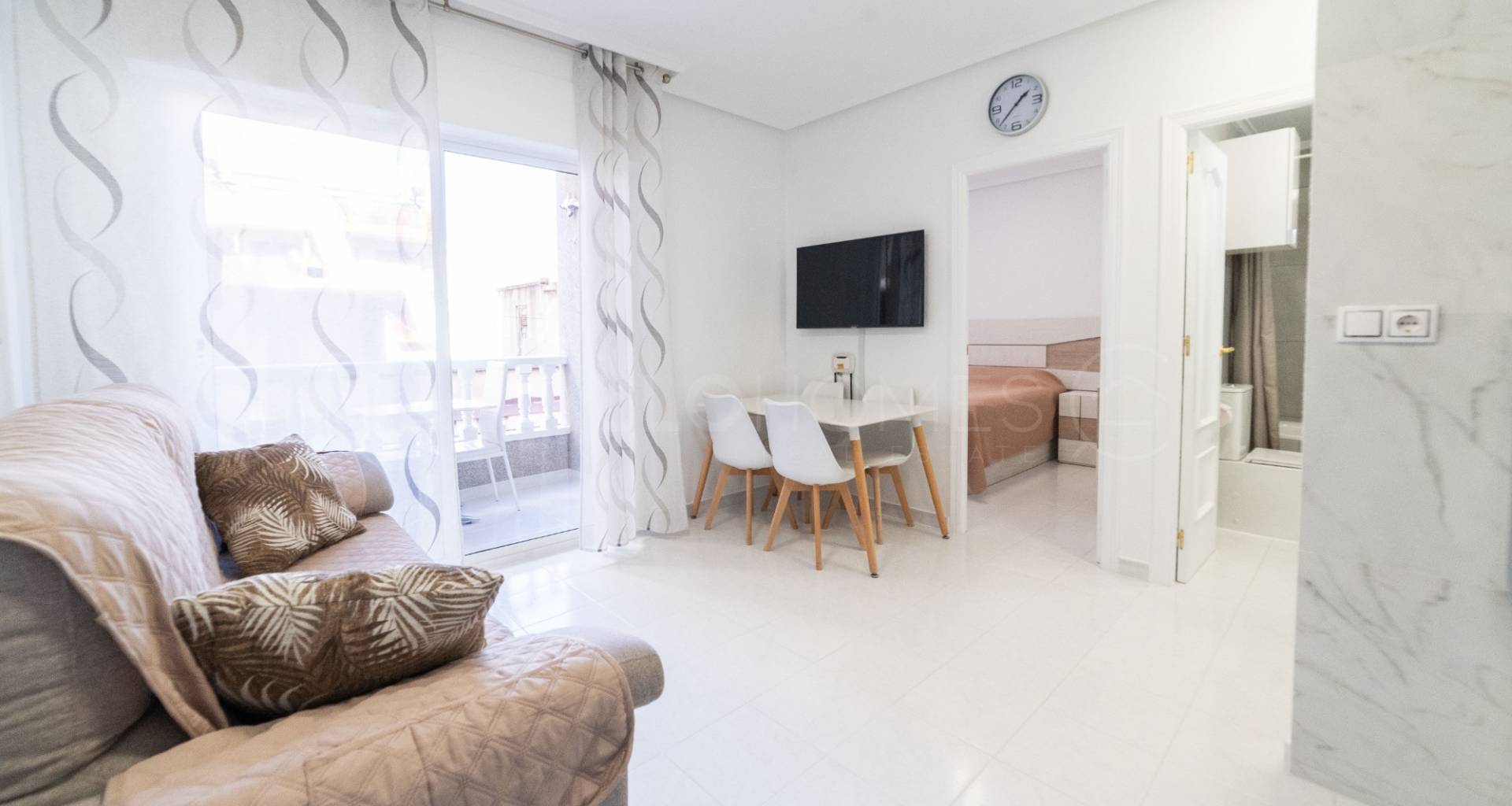 Resale - Apartment - Torrevieja - Playa del Cura
