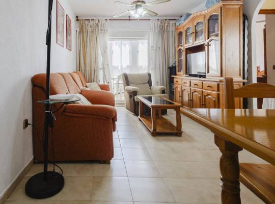 Resale - Apartment - Torrevieja - Playa El Acequión