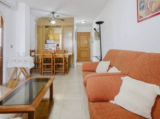 Resale - Apartment - Torrevieja - Playa El Acequión