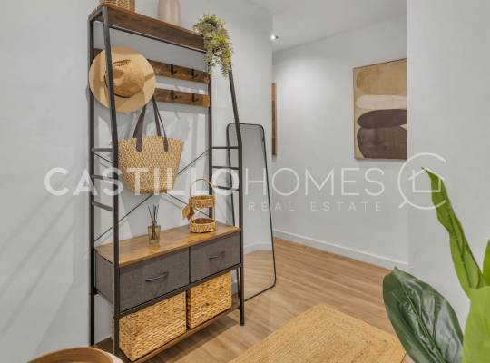 Resale - Apartment - Torrevieja - Playa Los Naufragos