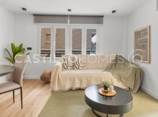 Resale - Apartment - Torrevieja - Playa Los Naufragos