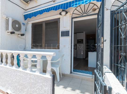 Resale - Apartment - Torrevieja - Torreblanca