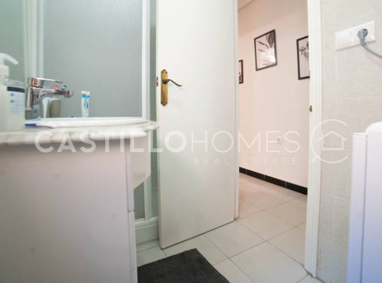 Resale - Appartement - Torrevieja - Centro