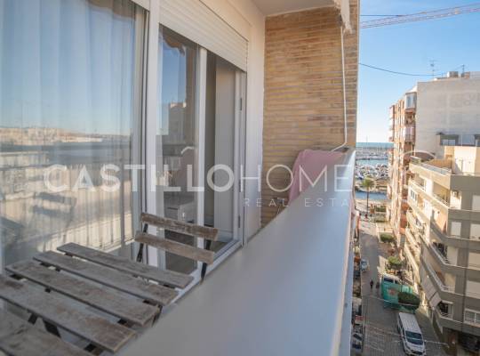 Resale - Appartement - Torrevieja - Centro