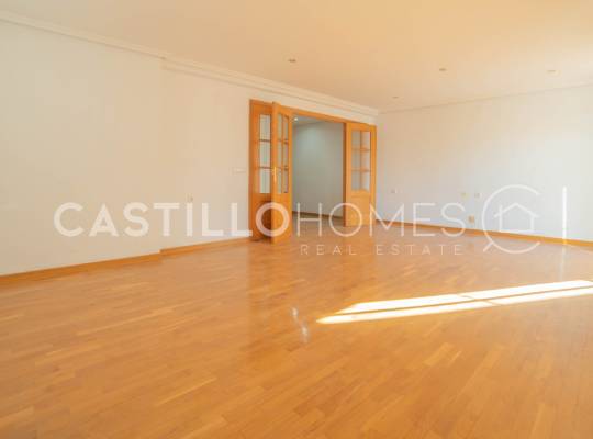 Resale - Appartement - Torrevieja - Centro
