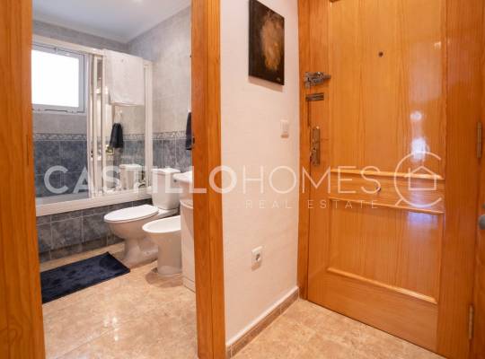 Resale - Appartement - Torrevieja - Centro