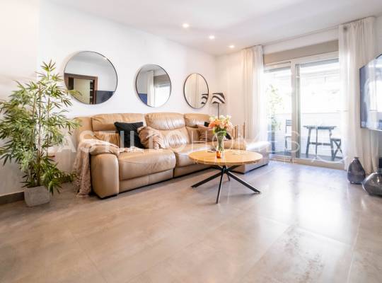 Resale - Appartement - Torrevieja - Centro