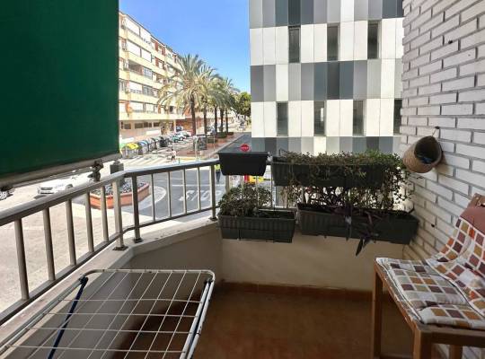 Resale - Appartement - Torrevieja - Centro