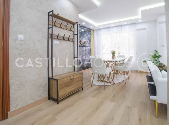 Resale - Appartement - Torrevieja - Centro