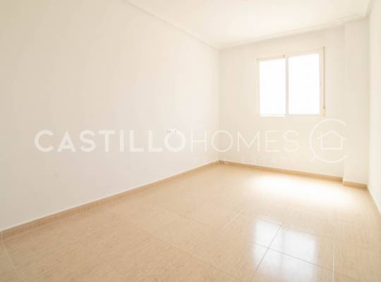 Resale - Appartement - Torrevieja - Centro