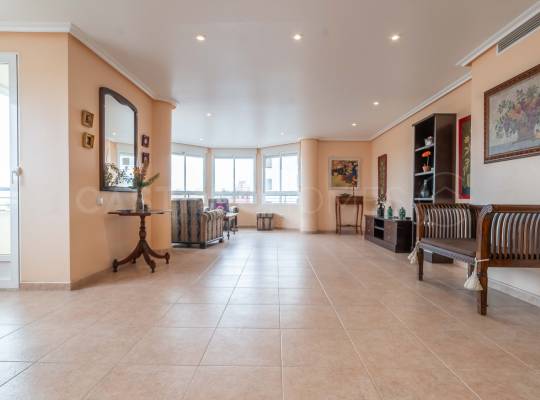 Resale - Appartement - Torrevieja - Centro