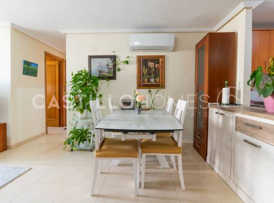 Resale - Appartement - Torrevieja - Centro