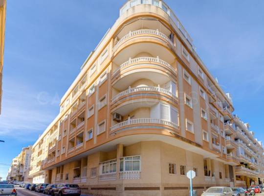 Resale - Appartement - Torrevieja - Centro