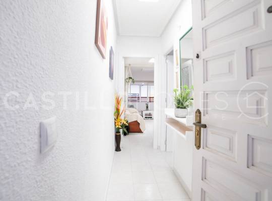 Resale - Appartement - Torrevieja - Centro